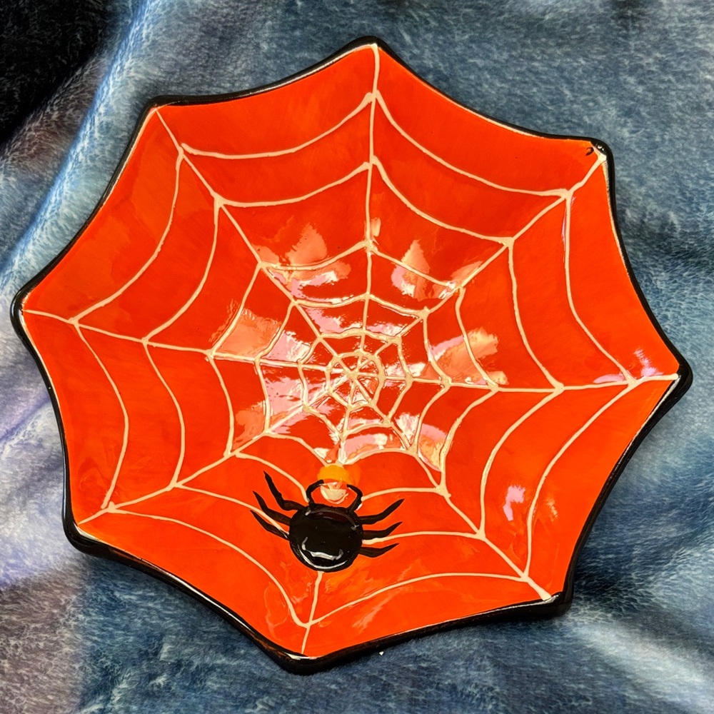 Vintage Spider Web Decorative Bowl